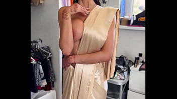 Preview 4 of Yopurn - Aaliyah,  what is this gashti behaviour?! My first time wearing a saree ️On set with CZMuse