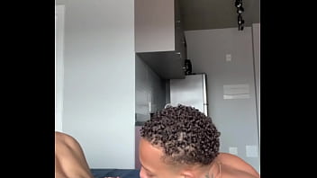 Preview 3 of Gujarati Seksi Video - Depois do jogo o atacante do time me chamou pra casa dele. S&oacute_ n&atilde_o sabia que eu que entraria com tudo