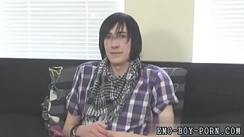 Preview 1 of Helen Santos - Animated gif wanking twinks and kiss hug gay porn gallery Adorable