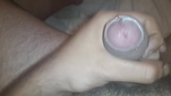 Preview 3 of Mia Malaika - Joven se masturba en el ba&ntilde_o
