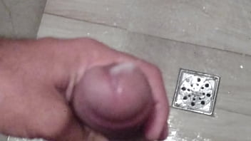 Preview 4 of Wwwsexvidioscom - Punheta Matinal