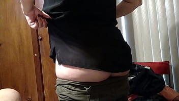 Preview 1 of Xxxhendmube - Big butt wife