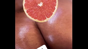 Preview 2 of Real Amateur Voyeur Videos - Ass massage - Update #10 (2024-10-09T09:36:31.000Z)