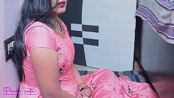 Preview 1 of Free Ciasta - Leaked MMS- Real Homemade Indian Sexy Wife Ravina desi Cowgirl Fucked by her husband,  Cumload in Pussy