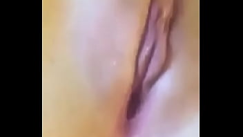 Preview 3 of 2vs 1 17years - Irmao consegue video da irma tocando sirica do celular dela sem ela saber