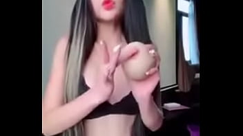 Preview 3 of Ayesha Khan Xxx Video - Ng&acirc_n 98 Chơi Sex Toy