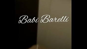 Preview 1 of Pawg Granny - Babi Barelli GP de Porto Alegre,  pagando boquete no elevador