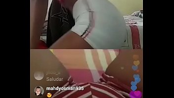 Preview 1 of Fashion Agent - Moreninha rebolando a raba ao vivo (part2 e a gosto da acariciando a Xana