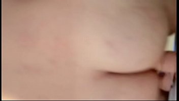 Preview 3 of Mia Khalifa 1h - Il s&#039_amuse seul dans sa salle de bain