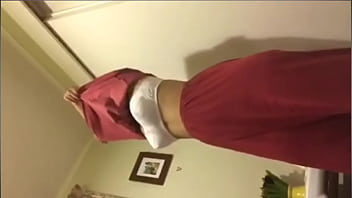 Preview 1 of Travel Bus Sex Tamil - Indian Muslim Girl Viral Sex Mms Video