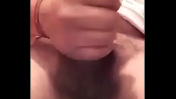 Preview 1 of Jordi Valentina Nappi - Masturbaci&oacute_n casera