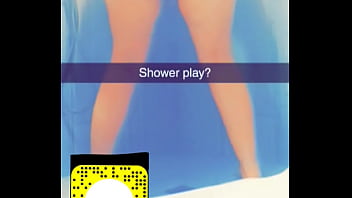Preview 3 of Canary Milf Mature - Shower play s.