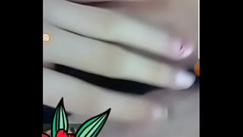 Preview 2 of Skinny Thai Creampie Glasses - Amiga colombiana
