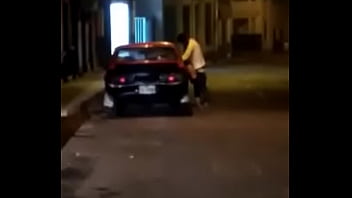 Preview 3 of Gelin Ojeda - Sexo en v&iacute_a p&uacute_blica