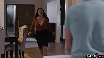 Preview 2 of Passe Ma Maison - Couple stuck in a smart house with only one way out