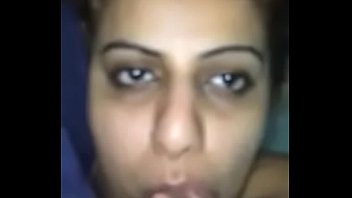 Preview 1 of Bang Borc Com - Indian d. sucking my cock