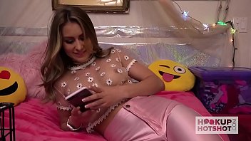Preview 1 of Ac Room Xxx - Slutty Bimbo Finds A New Fuck Buddy Online