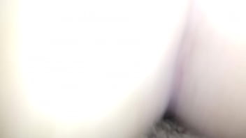 Preview 2 of Xxnnvedio - comendo a namorada gostosa 18 at&eacute_ gozar dentro