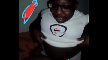 Preview 3 of Mobi 89 Com - Rafael o anao socando na piranha