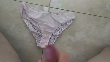 Preview 2 of Cum Inside Asian - corrida en bragas de mi mujer 4
