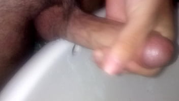 Preview 1 of Turkey And Horse - Hombre masturbandome