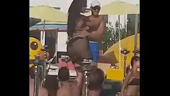 Preview 3 of Xxx Ripe - الصيف والساحل