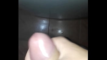 Preview 4 of Lovesex Students - MASTURB&Aacute_NDOME ANTES DE DUCHARME