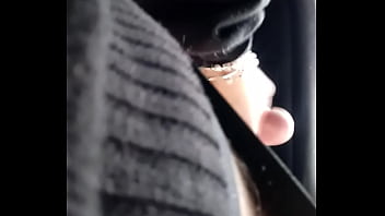 Preview 4 of Redwap For Me - Handjob at 70 mph