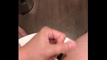 Preview 1 of Xnxxviodes - Toilet masturbation
