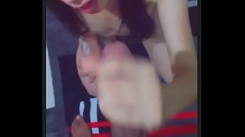 Preview 3 of Big Breast Woman Shower - Casada Chupando e dando gostoso pro Marido