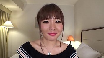 Preview 1 of Japanese Squirt Schoolgirl - 板●友美似アイドル級19歳現役JD 性欲覚醒複数ちんぽ咥えてまんこ大洪水極上Wフェラ悶絶イキ