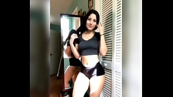 Preview 2 of Bhoot Zzz - As&iacute_ me muevo de Rico