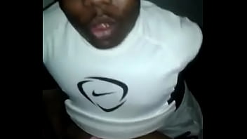 Preview 2 of Xxxxxexe - Rafael Anao comendo mulher