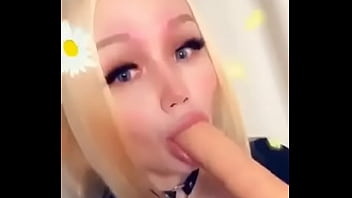 Preview 3 of Aisan Porno - Who is this girl