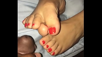 Preview 1 of Xxxwwhd - Who wants to see the rest