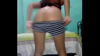 Preview 3 of Fullfit Hd - Novinha dan&ccedil_ando de calcinha