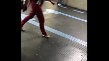 Preview 2 of Aishasei Cam Videos - Bulto - Cara Gostoso na Esta&ccedil_&atilde_o de Onibus