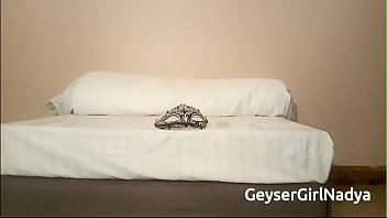 Preview 1 of Brazztes Sex - Nadya squirts on her phone,  spoils it