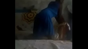 Preview 2 of Gali Wala Sex Video In Hindi - Twerk, oral