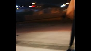 Preview 3 of Hq Porn Gu - Mamacita rica con overol de culo enorme pillada en la calle