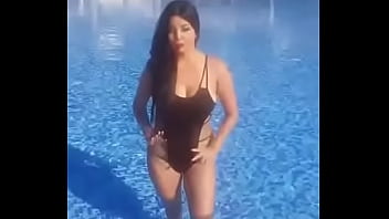 Preview 1 of Xxwwxnx - رولا والحمار -  رومانسي