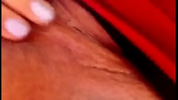 Preview 1 of Mia Khaklif - Me manda un v&iacute_deo masutubandose