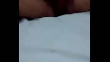 Preview 2 of Tite Pussy With Big Boobs - Mulher cavalgando no novinho dotado