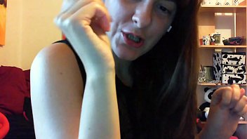 Preview 2 of Mahi Sudasudu - Roleplay Findom registrato su Skype: il mio schiavo coglione ama spendere tutti i suoi soldi per me!