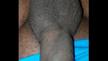 Preview 1 of Bom Boms - Jugando con mi amigo