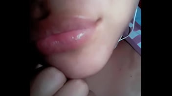 Preview 2 of Xnxx Unblock Miakhalifa - Luz ense&ntilde_a su boquita