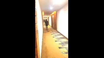 Preview 1 of Snny Leone Foot - Desi Wife pranya Flashing in Hotel Corridor Naked