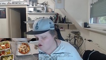 Preview 2 of Teen Korean Xxxvideo - GERMAN YOUTUBER CUMS FROM FOOD - EXSL