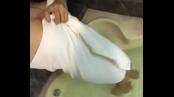 Preview 1 of Xxxxx W W Vdoe - Em Maria Anna VN chat sex thủ d&acirc_m 2