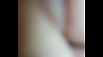 Preview 2 of Girls Shaving In Veet - Soraia gozou e o uber gravou
